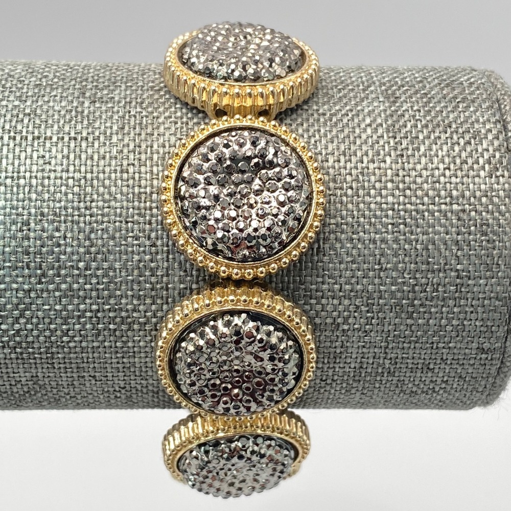 Vintage Stretch Bracelet Modern Faux Marcasite Chips Set In A Gold Tone Circle